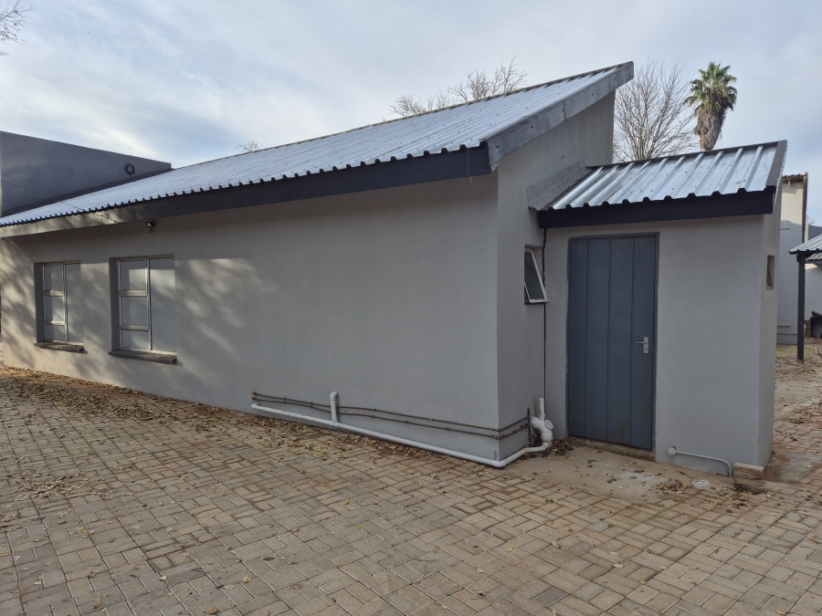 Commercial Property for Sale in Adamayview North West